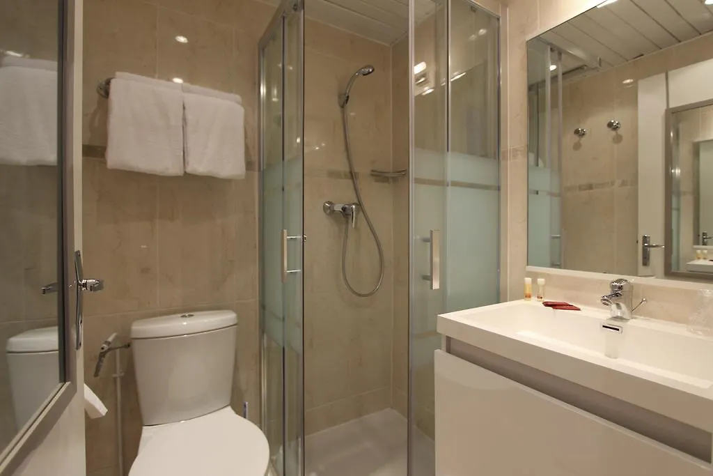 Hotel Chopin Paris 2*,